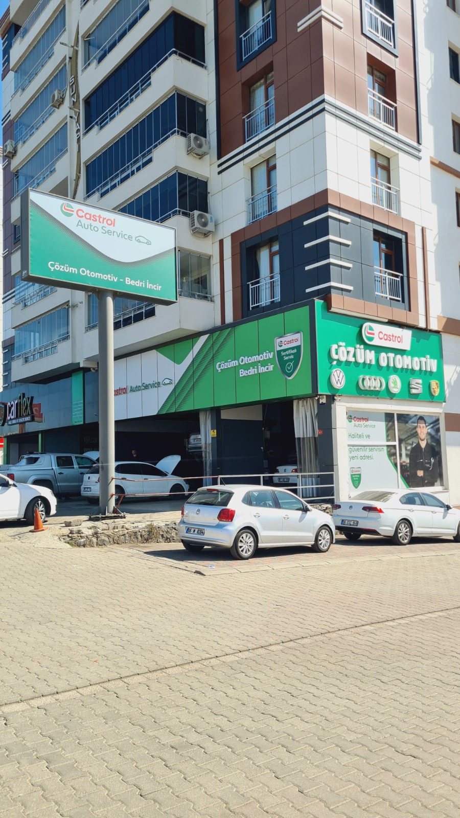 Otomotiv yedek parça tedarik ve teknik çalışma alanı